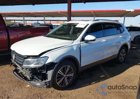 2018 Volkswagen Tiguan 2.0T Se/2.0T Sel from USA, damaged, VIN 3VV2B7AX7JM098662